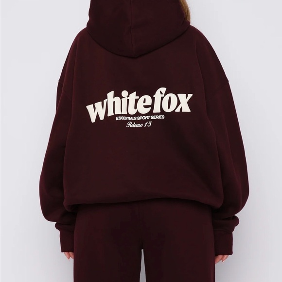 White Fox Boutique Release 15 Kiana Oversized Hoodie In Plum Color Size S/M - Picture 3 of 4